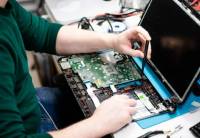 4 Benefits of Choosing the Best Laptop Repair Shop